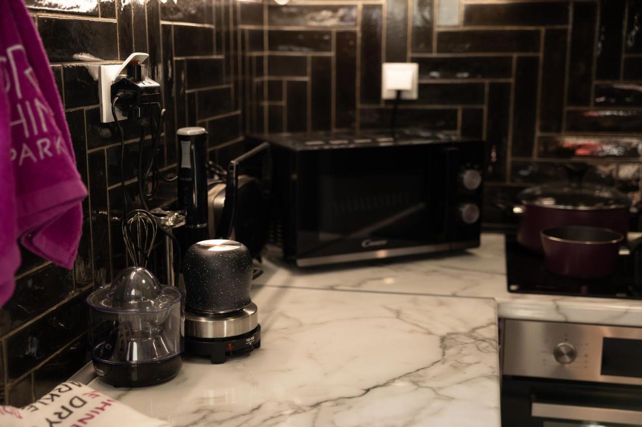 "Elegance" Central Luxury Apartment Pireus Exteriér fotografie